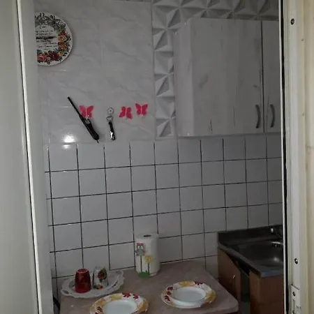 Garsoniera شقة